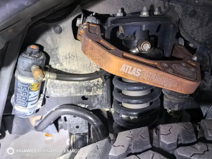 2023 Tank 300 2.0T 227HP L4 8AT,autocango,china used car exporter,china ev exporter,chinese used car exporter,chinese used ev exporter