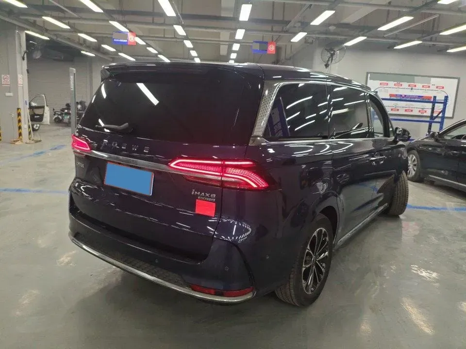 2022 Roewe iMAX8 2.0T 234HP L4 8AT,autocango,china used car exporter,china ev exporter,chinese used car exporter,chinese used ev exporter