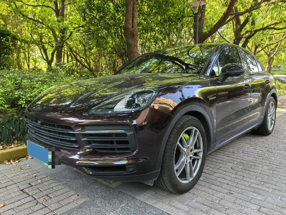 2020 Porsche Cayenne 2.0T 252HP L4 8AT PHEV 14.1KWH,autocango,china used car exporter,china ev exporter,chinese used car exporter,chinese used ev exporter