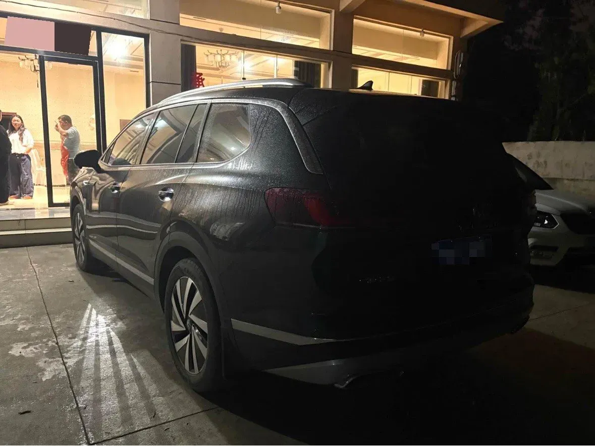 2022 Volkswagen Talagon 2.0T 220HP L4 7DCT,autocango,china used car exporter,china ev exporter,chinese used car exporter,chinese used ev exporter