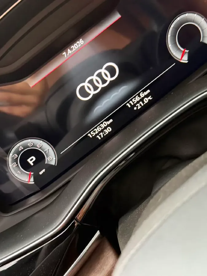 2022 Audi Q7 2.0T 245HP L4 8AT,autocango,china used car exporter,china ev exporter,chinese used car exporter,chinese used ev exporter