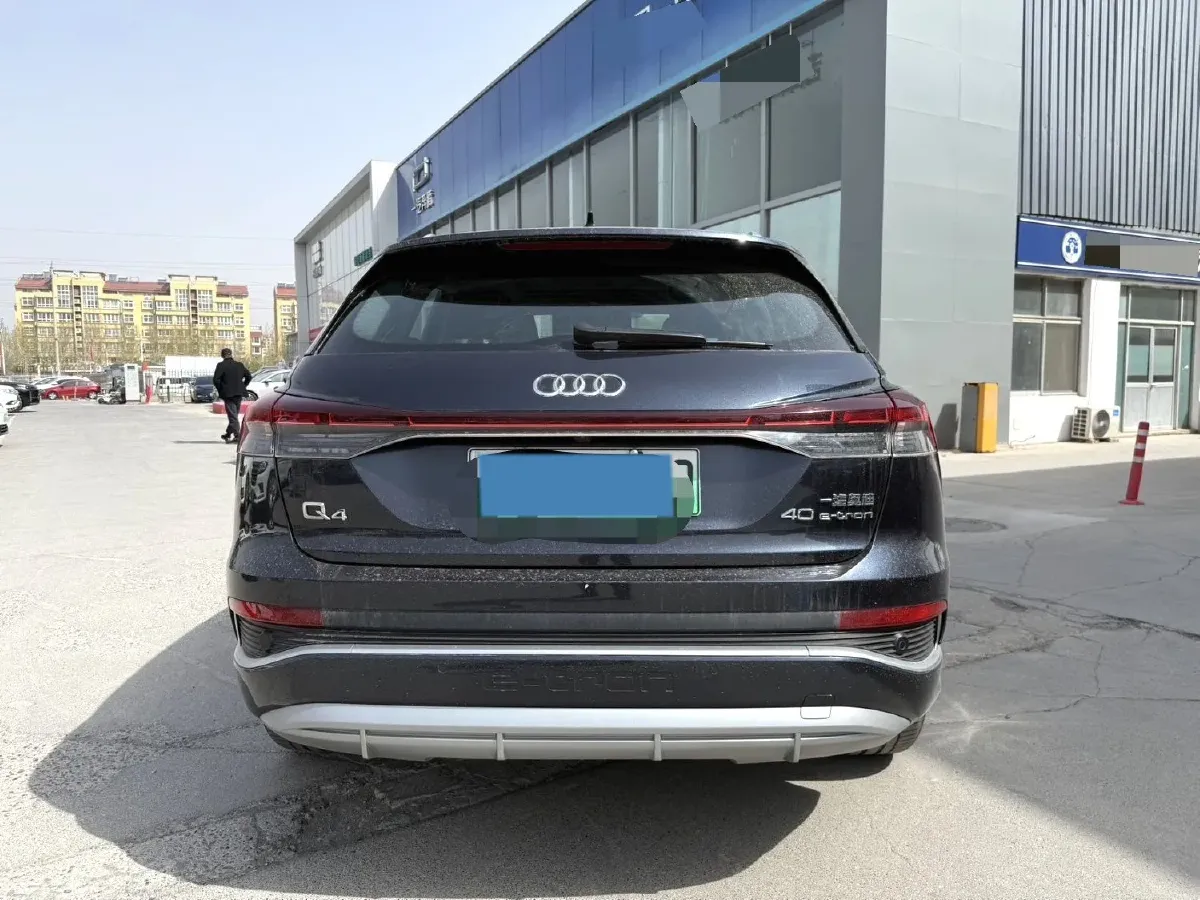2024 Audi Q4 e-tron BEV 84.8KWH,autocango,china used car exporter,china ev exporter,chinese used car exporter,chinese used ev exporter