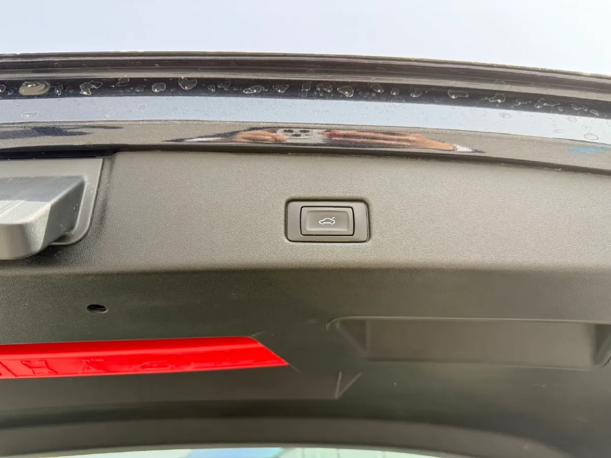 2024 Audi Q4 e-tron BEV 84.8KWH,autocango,china used car exporter,china ev exporter,chinese used car exporter,chinese used ev exporter