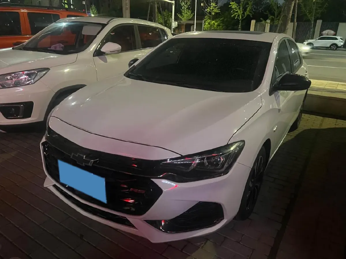 2022 Chevrolet Monza 1.3T 163HP L3 6AT,autocango,china used car exporter,china ev exporter,chinese used car exporter,chinese used ev exporter