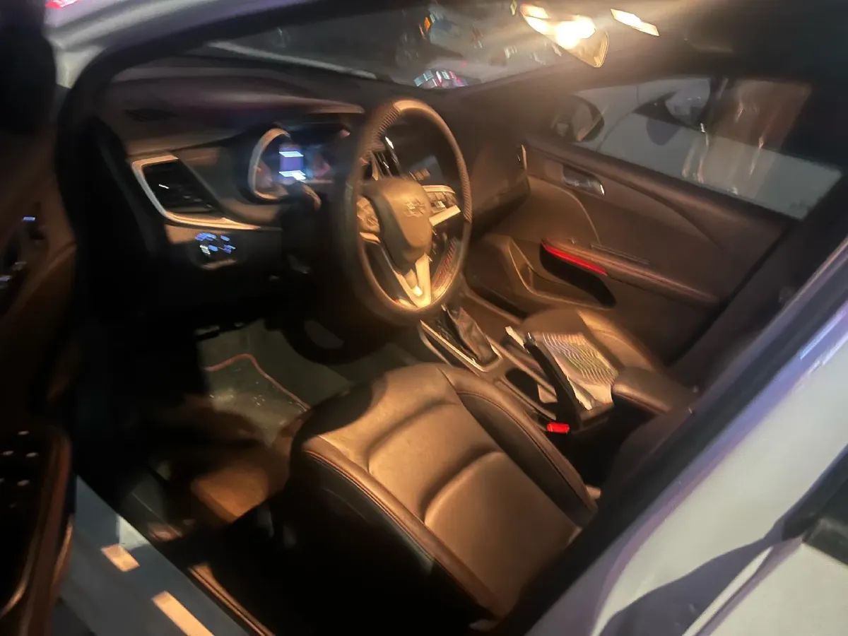 2022 Chevrolet Monza 1.3T 163HP L3 6AT,autocango,china used car exporter,china ev exporter,chinese used car exporter,chinese used ev exporter