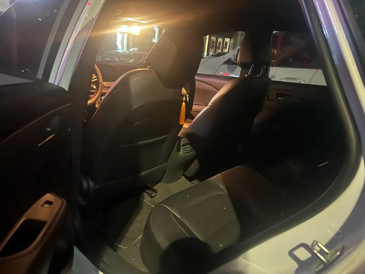 2022 Chevrolet Monza 1.3T 163HP L3 6AT,autocango,china used car exporter,china ev exporter,chinese used car exporter,chinese used ev exporter