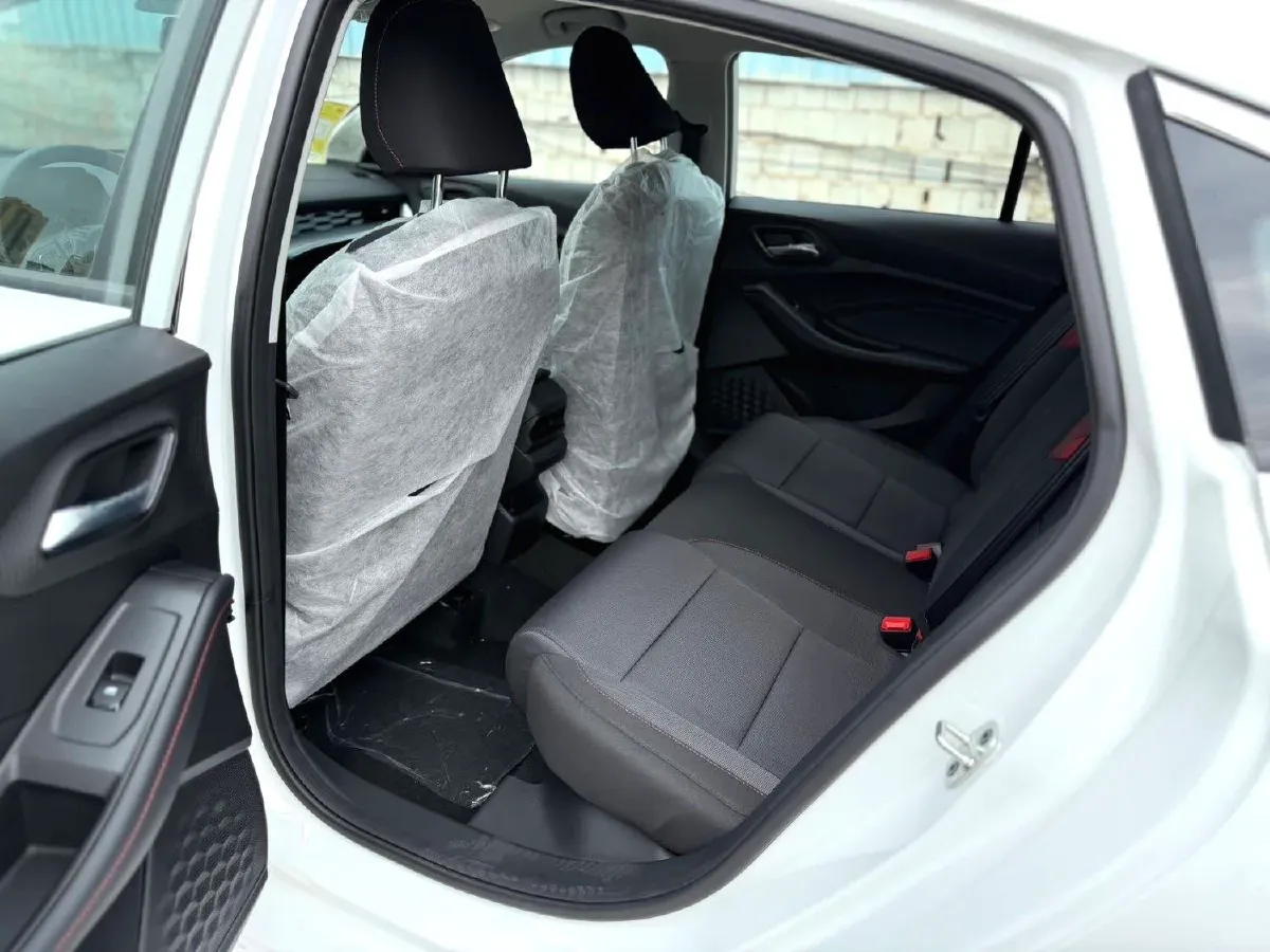 2023 MG 5 1.5L 129HP L4 5MT,autocango,china used car exporter,china ev exporter,chinese used car exporter,chinese used ev exporter