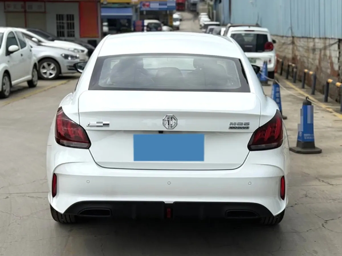 2023 MG 5 1.5L 129HP L4 5MT,autocango,china used car exporter,china ev exporter,chinese used car exporter,chinese used ev exporter