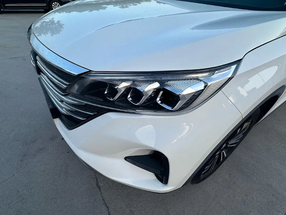 2021 GAC Trumpchi GS5 1.5T 169HP L4 6AT,autocango,china used car exporter,china ev exporter,chinese used car exporter,chinese used ev exporter