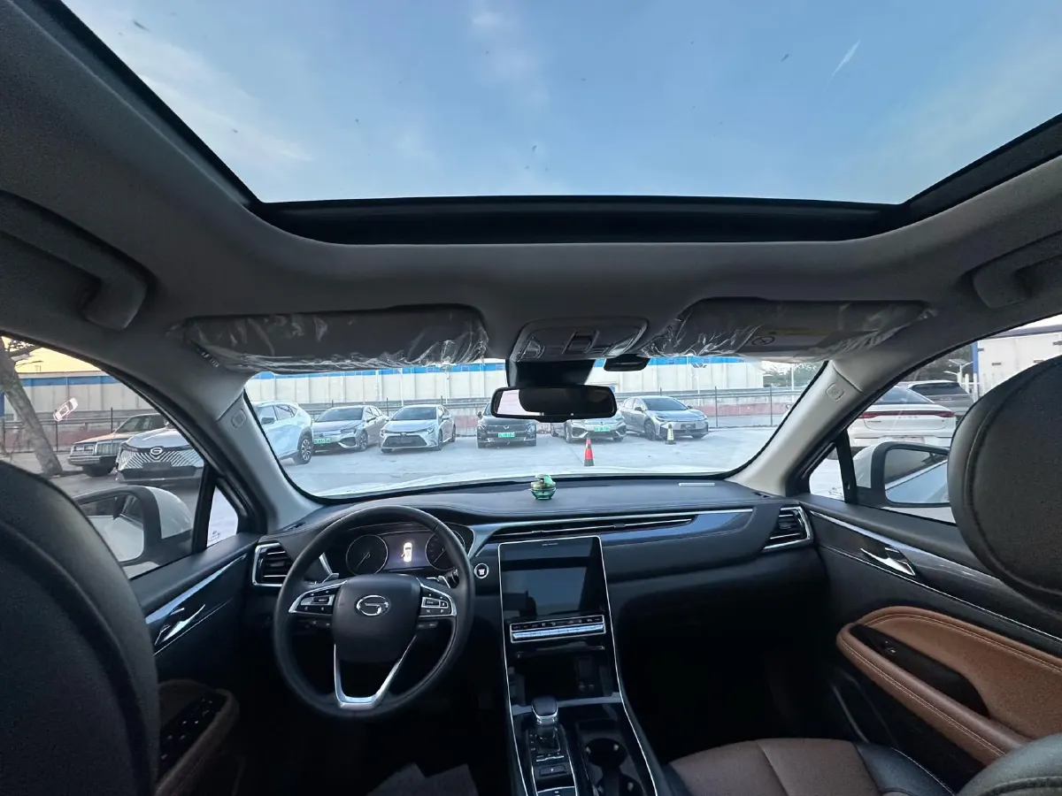 2021 GAC Trumpchi GS5 1.5T 169HP L4 6AT,autocango,china used car exporter,china ev exporter,chinese used car exporter,chinese used ev exporter