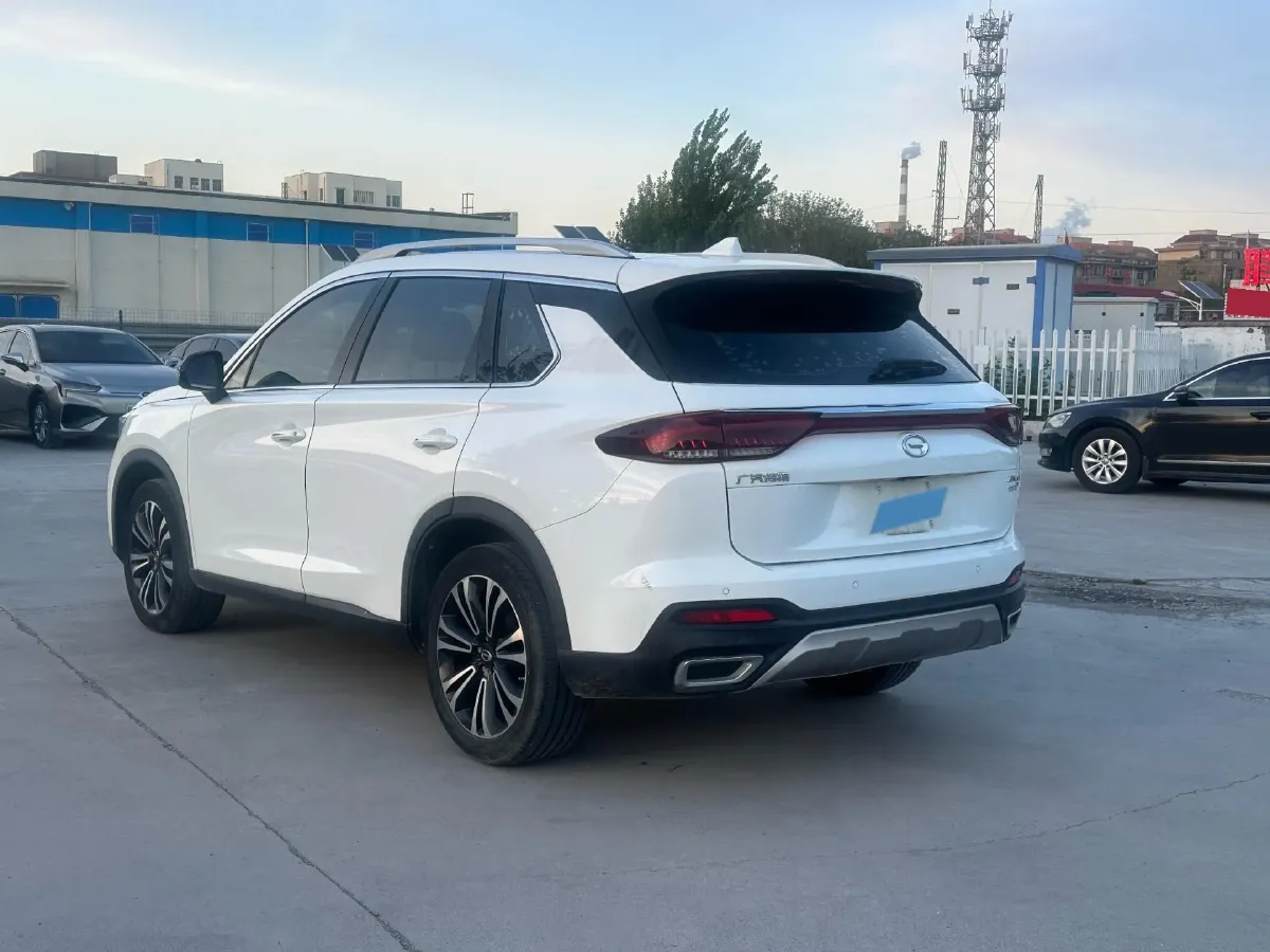 2021 GAC Trumpchi GS5 1.5T 169HP L4 6AT,autocango,china used car exporter,china ev exporter,chinese used car exporter,chinese used ev exporter