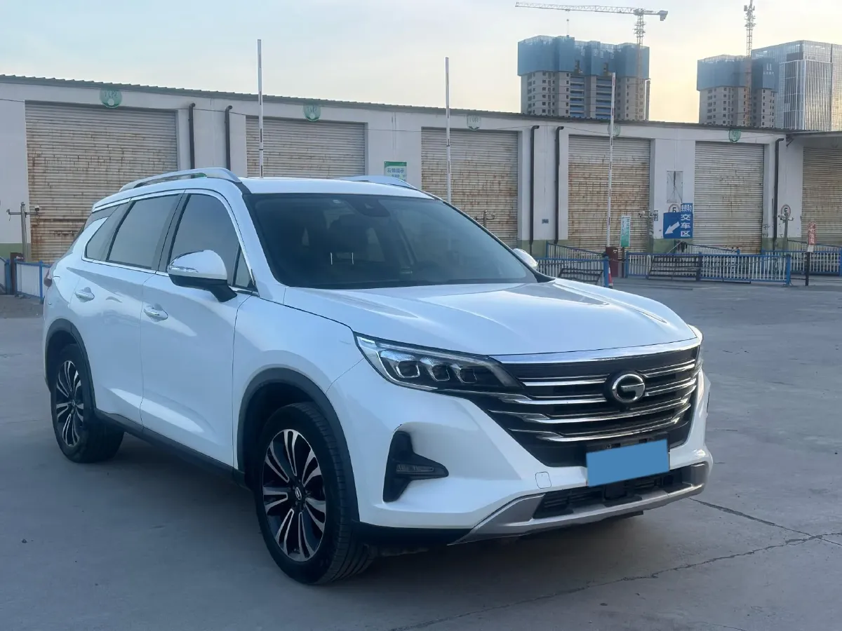 2021 GAC Trumpchi GS5 1.5T 169HP L4 6AT,autocango,china used car exporter,china ev exporter,chinese used car exporter,chinese used ev exporter