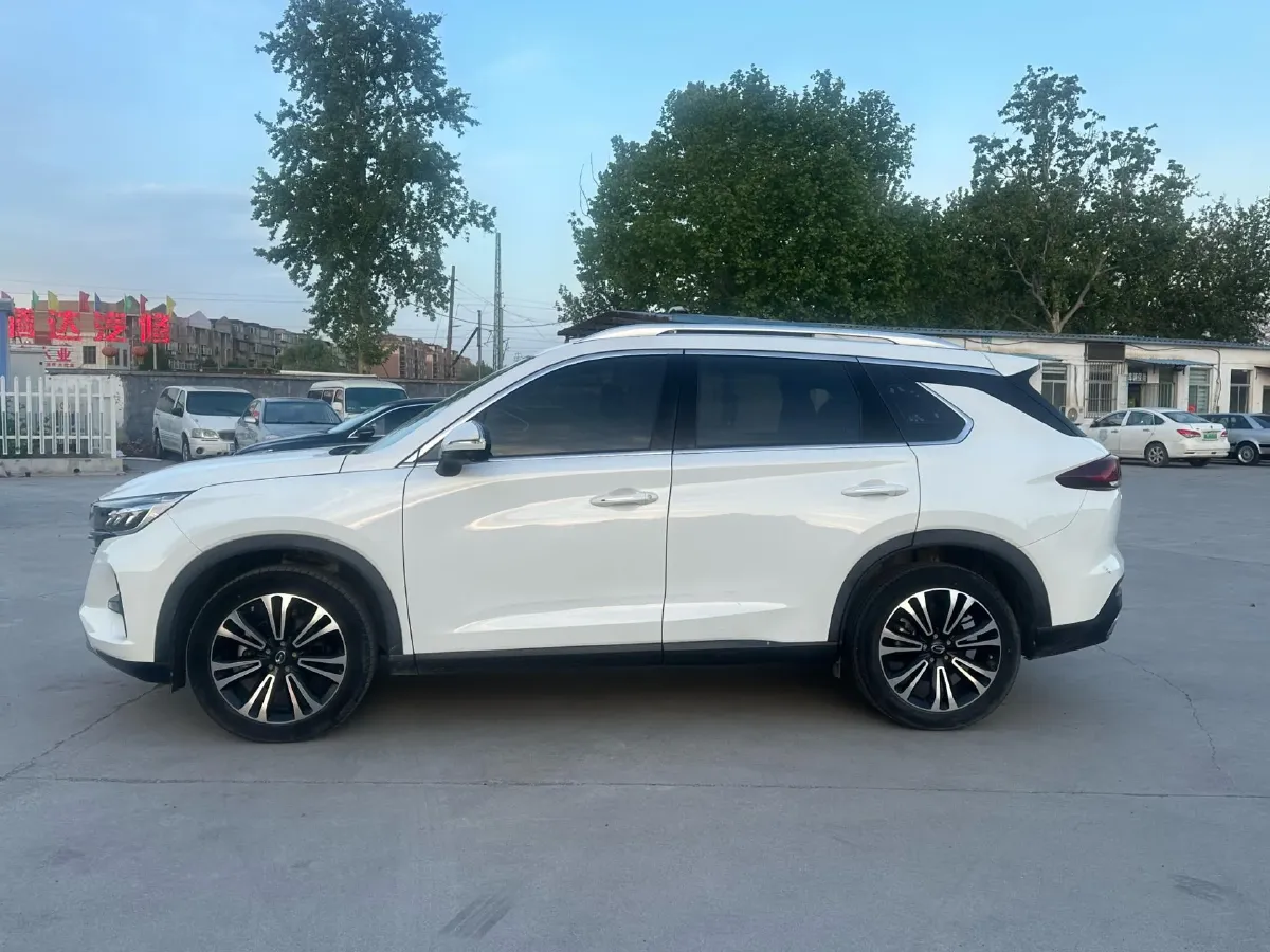 2021 GAC Trumpchi GS5 1.5T 169HP L4 6AT,autocango,china used car exporter,china ev exporter,chinese used car exporter,chinese used ev exporter