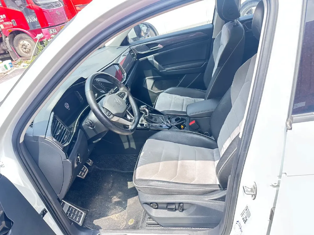 2020 Volkswagen Tayron X 2.0T 186HP L4 7DCT,autocango,china used car exporter,china ev exporter,chinese used car exporter,chinese used ev exporter