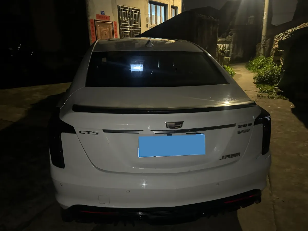 2021 Cadillac CT5 2.0T 237HP L4 10AT,autocango,china used car exporter,china ev exporter,chinese used car exporter,chinese used ev exporter