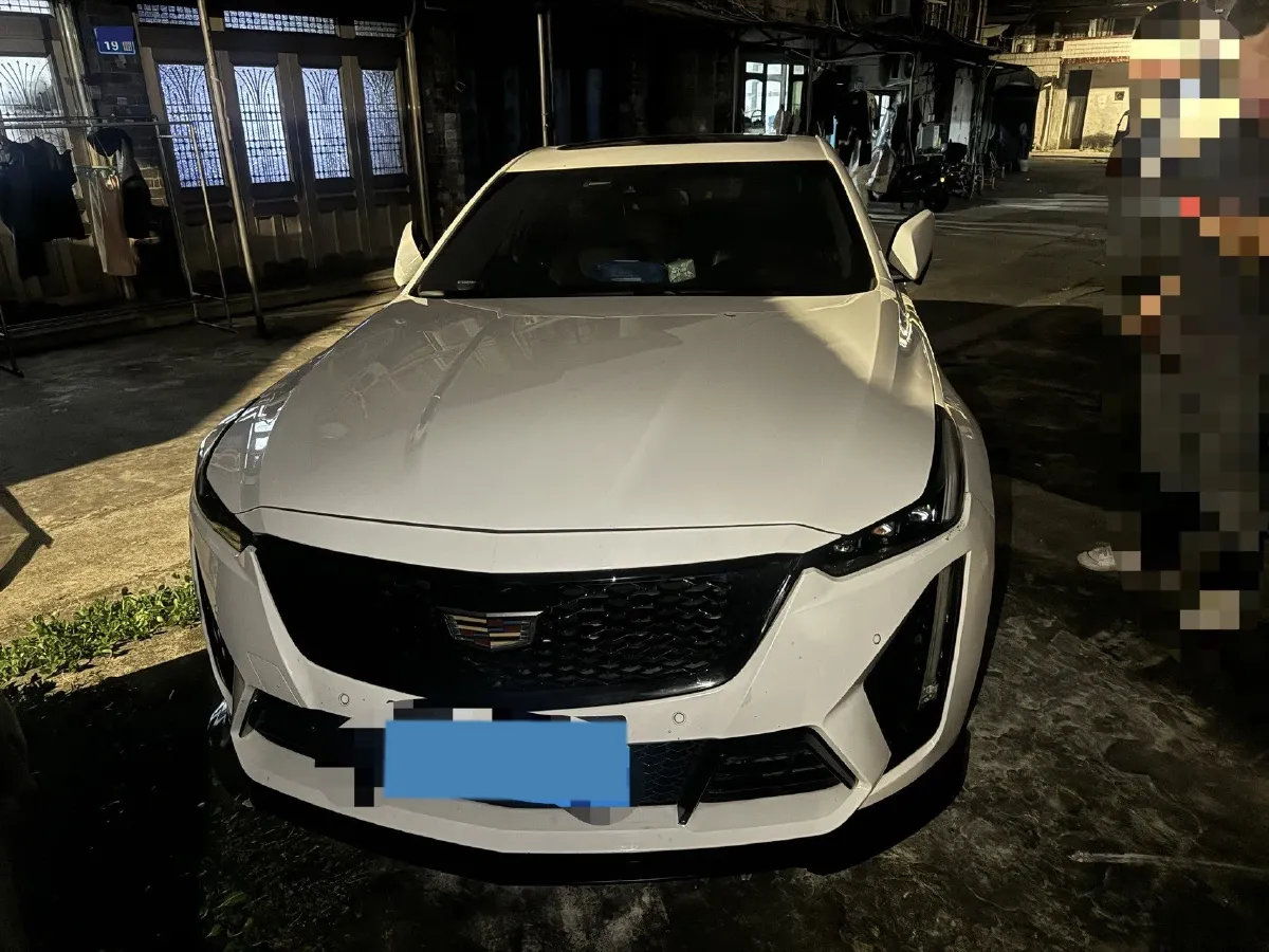 2021 Cadillac CT5 2.0T 237HP L4 10AT,autocango,china used car exporter,china ev exporter,chinese used car exporter,chinese used ev exporter