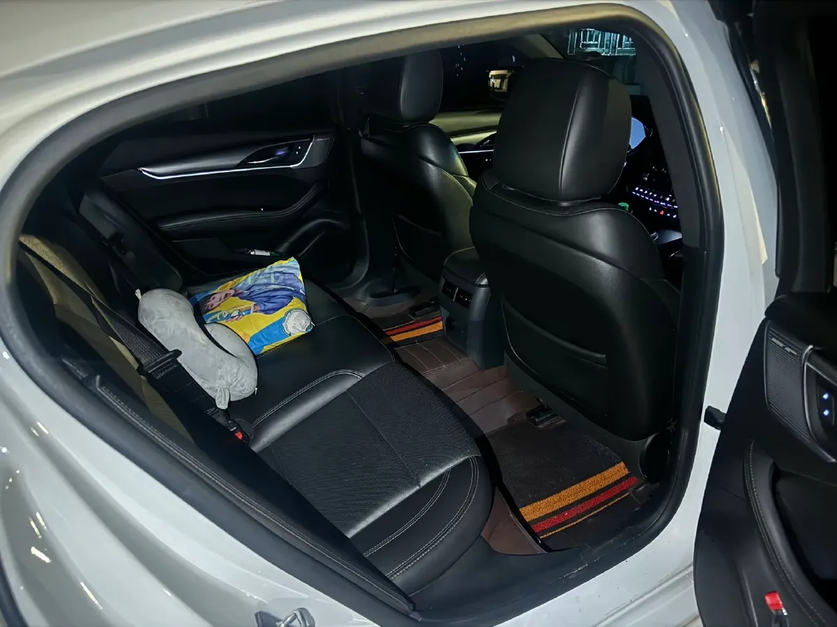 2021 Cadillac CT5 2.0T 237HP L4 10AT,autocango,china used car exporter,china ev exporter,chinese used car exporter,chinese used ev exporter