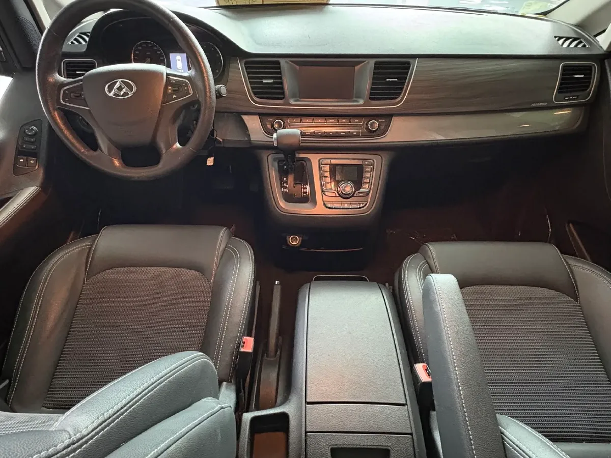 2018 MAXUS G10 2.0T 224HP L4 6AT,autocango,china used car exporter,china ev exporter,chinese used car exporter,chinese used ev exporter