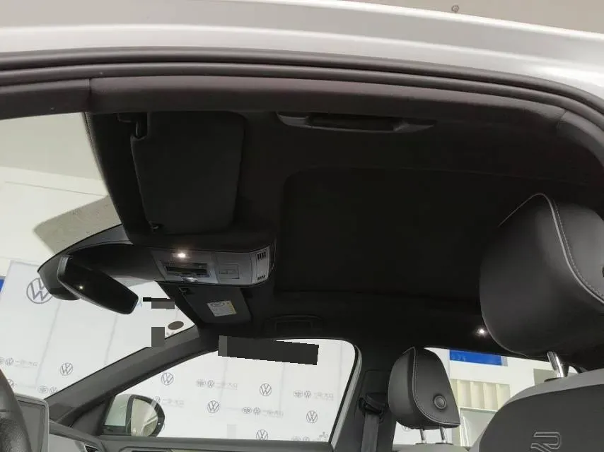 2024 Volkswagen T-Roc 1.5T 160HP L4 7DCT,autocango,china used car exporter,china ev exporter,chinese used car exporter,chinese used ev exporter