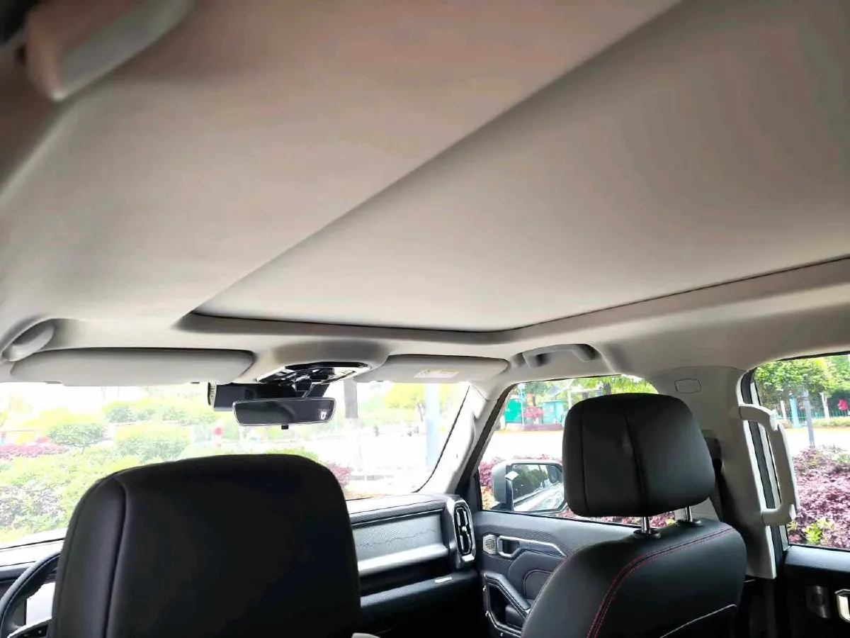 2025 Jetour Traveller 2.0T 254HP L4 7DCT,autocango,china used car exporter,china ev exporter,chinese used car exporter,chinese used ev exporter