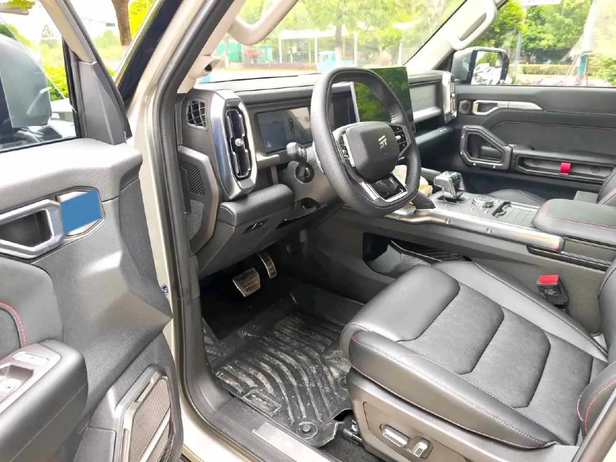 2025 Jetour Traveller 2.0T 254HP L4 7DCT,autocango,china used car exporter,china ev exporter,chinese used car exporter,chinese used ev exporter