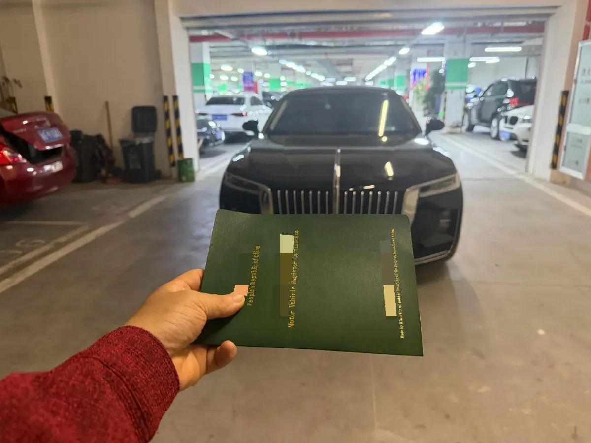 2020 HongQi H9 2.0T 252HP L4 7DCT,autocango,china used car exporter,china ev exporter,chinese used car exporter,chinese used ev exporter