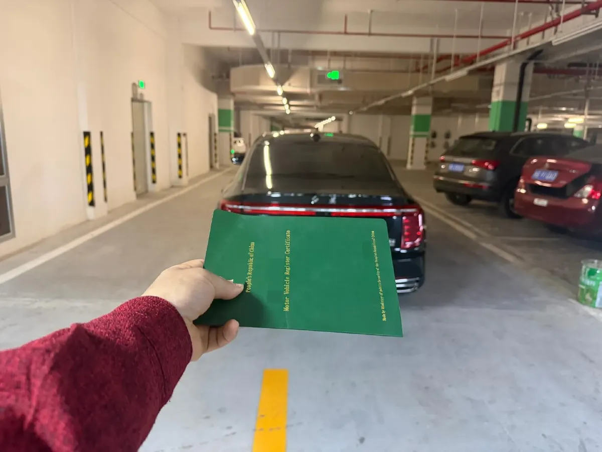 2020 HongQi H9 2.0T 252HP L4 7DCT,autocango,china used car exporter,china ev exporter,chinese used car exporter,chinese used ev exporter