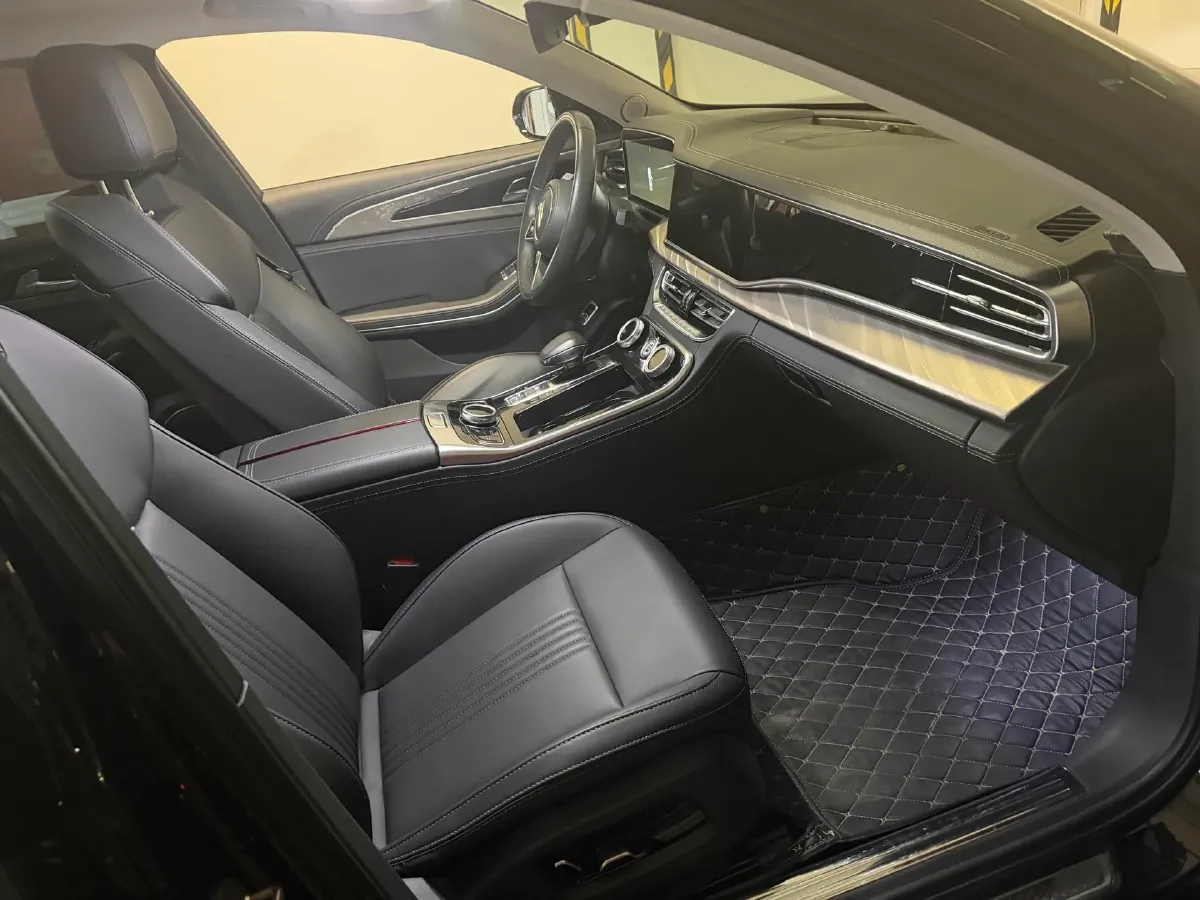 2020 HongQi H9 2.0T 252HP L4 7DCT,autocango,china used car exporter,china ev exporter,chinese used car exporter,chinese used ev exporter