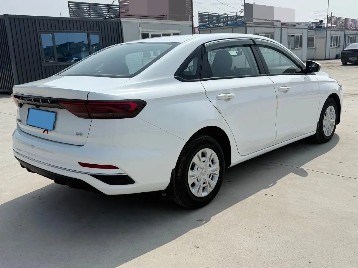 2025 Geely Emgrand 1.5L 127HP L4 5MT,autocango,china used car exporter,china ev exporter,chinese used car exporter,chinese used ev exporter