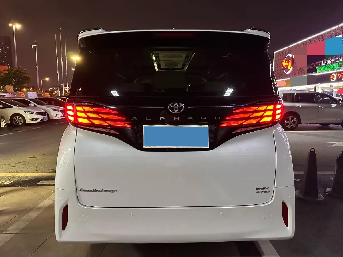 2024 Toyota Alphard 2.5L 190HP L4 E-CVT Hybrid,autocango,china used car exporter,china ev exporter,chinese used car exporter,chinese used ev exporter