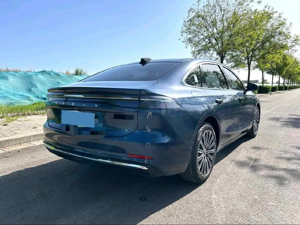 2025 Geely Galaxy A7 1.5L 112HP L4 1DHT PHEV,autocango,china used car exporter,china ev exporter,chinese used car exporter,chinese used ev exporter