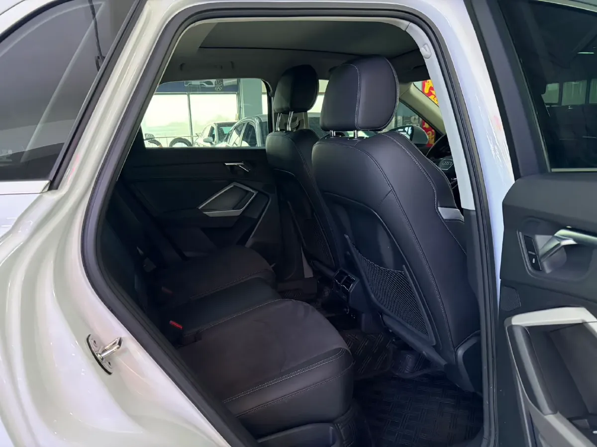 2022 Audi Q3 1.4T 150HP L4 7DCT,autocango,china used car exporter,china ev exporter,chinese used car exporter,chinese used ev exporter