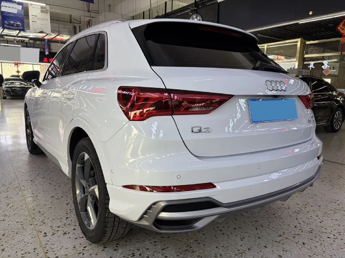 2022 Audi Q3 1.4T 150HP L4 7DCT,autocango,china used car exporter,china ev exporter,chinese used car exporter,chinese used ev exporter