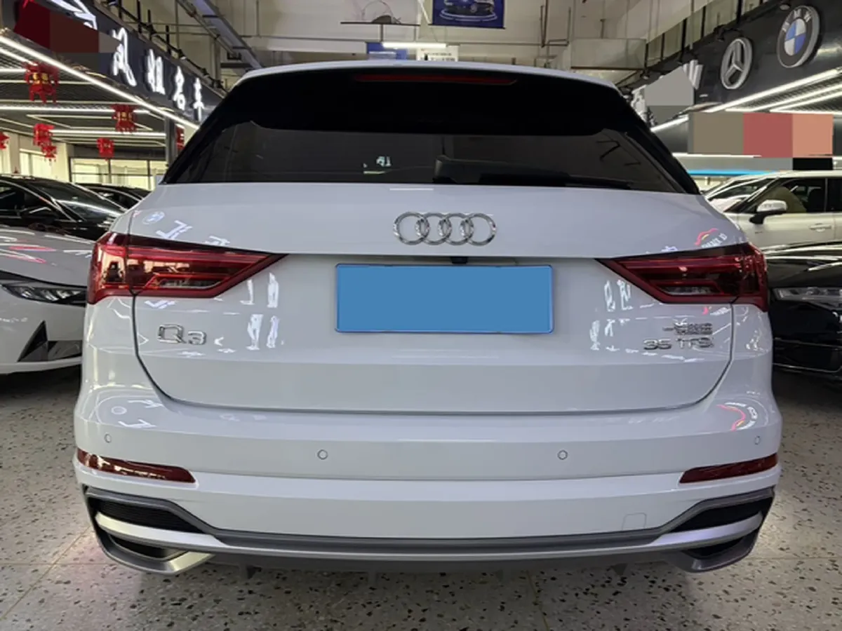 2022 Audi Q3 1.4T 150HP L4 7DCT,autocango,china used car exporter,china ev exporter,chinese used car exporter,chinese used ev exporter