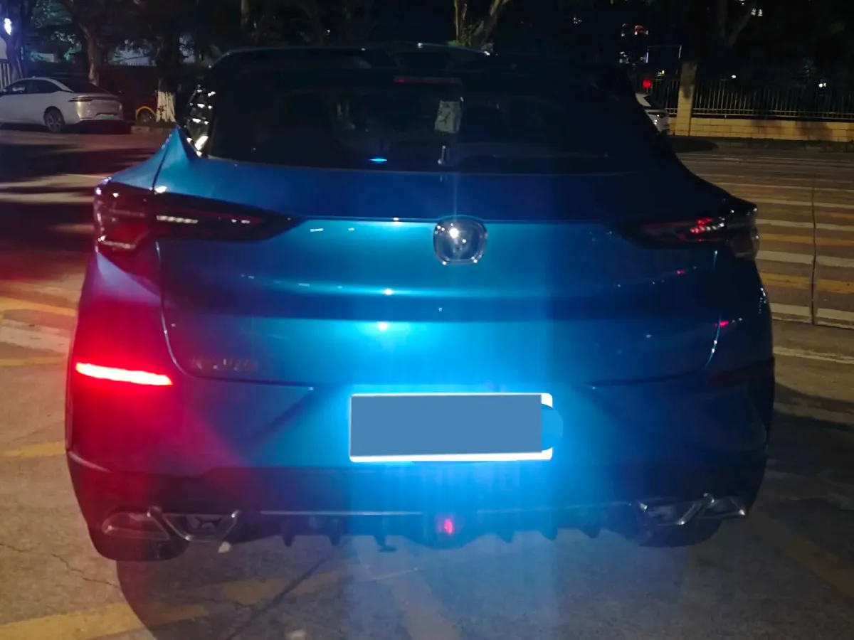 2020 ChangAn UNI-T 1.5T 180HP L4 7DCT,autocango,china used car exporter,china ev exporter,chinese used car exporter,chinese used ev exporter