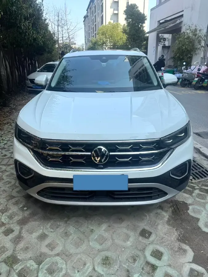 2023 Volkswagen Tayron 1.5T 160HP L4 7DCT,autocango,china used car exporter,china ev exporter,chinese used car exporter,chinese used ev exporter