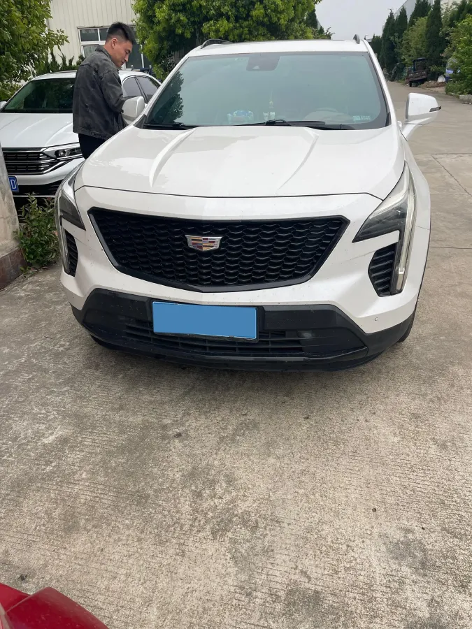 2020 Cadillac XT4 2.0T 237HP L4 9AT,autocango,china used car exporter,china ev exporter,chinese used car exporter,chinese used ev exporter