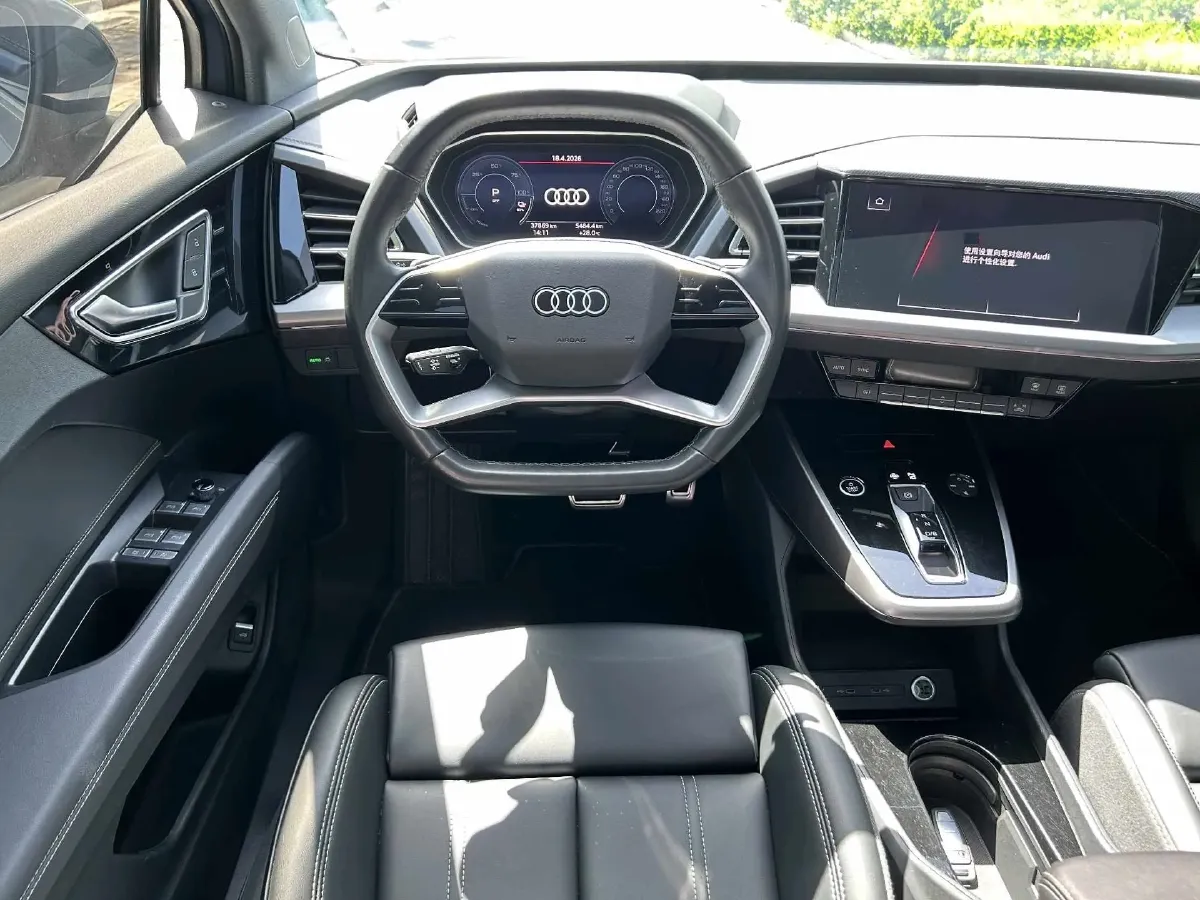 2024 Audi Q4 e-tron BEV 84.8KWH,autocango,china used car exporter,china ev exporter,chinese used car exporter,chinese used ev exporter