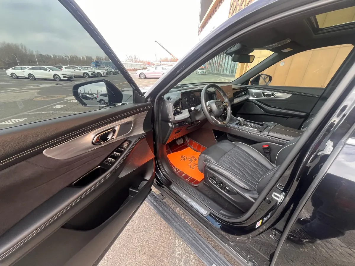 2022 GAC Trumpchi GS8 2.0T 190HP L4 E-CVT Hybrid,autocango,china used car exporter,china ev exporter,chinese used car exporter,chinese used ev exporter