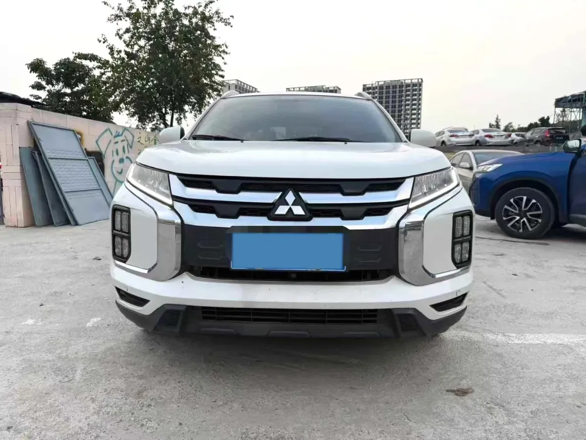 2020 Mitsubishi ASX 2.0L 166HP L4 CVT,autocango,china used car exporter,china ev exporter,chinese used car exporter,chinese used ev exporter