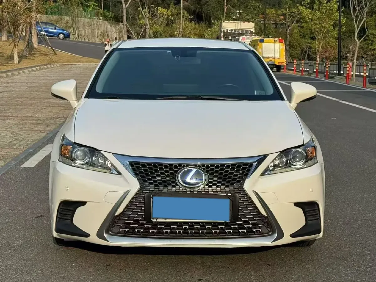 2020 Lexus CT 1.8L 99HP L4 E-CVT Hybrid,autocango,china used car exporter,china ev exporter,chinese used car exporter,chinese used ev exporter