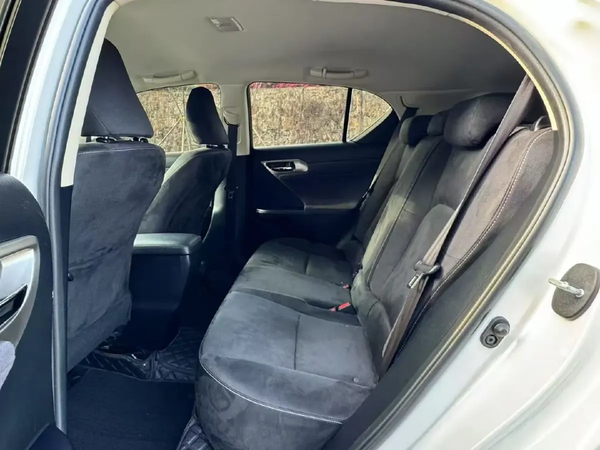 2020 Lexus CT 1.8L 99HP L4 E-CVT Hybrid,autocango,china used car exporter,china ev exporter,chinese used car exporter,chinese used ev exporter