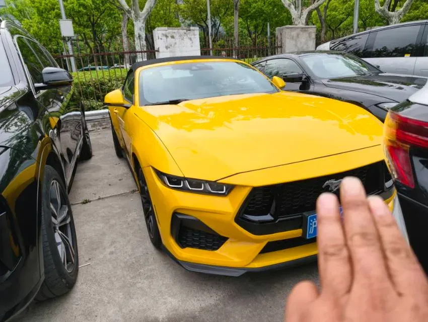 2024 Ford Mustang 2.3T 299HP L4 10AT,autocango,china used car exporter,china ev exporter,chinese used car exporter,chinese used ev exporter