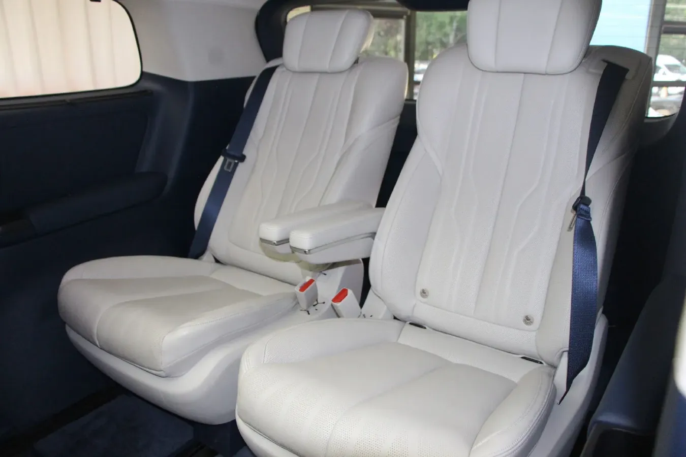 2023 Buick Century 2.0T 237HP L4 9AT,autocango,china used car exporter,china ev exporter,chinese used car exporter,chinese used ev exporter