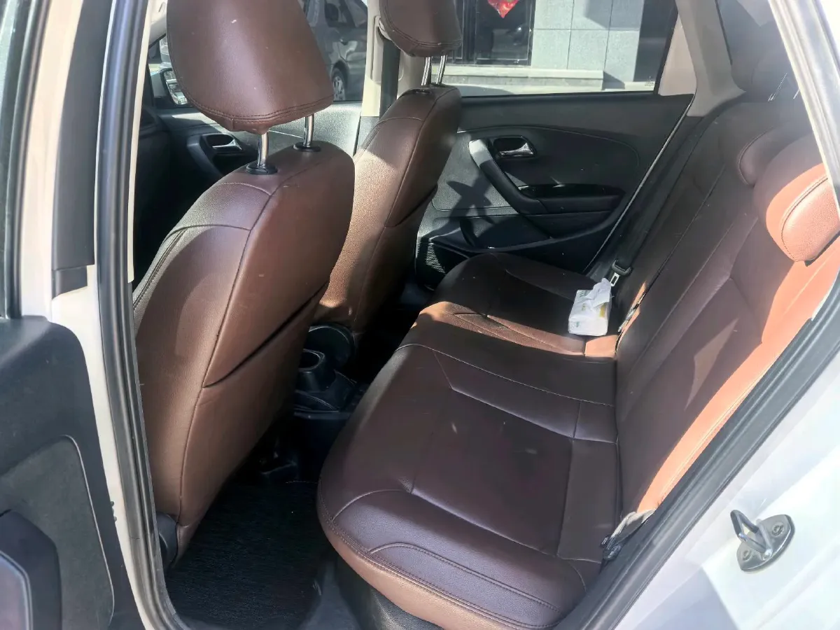 2014 Chery Tiggo 3 1.6L 126HP L4 5MT,autocango,china used car exporter,china ev exporter,chinese used car exporter,chinese used ev exporter