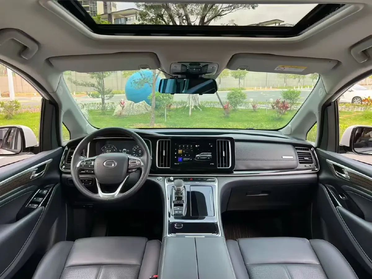 2021 GAC Trumpchi M8 2.0T 252HP L4 8AT,autocango,china used car exporter,china ev exporter,chinese used car exporter,chinese used ev exporter