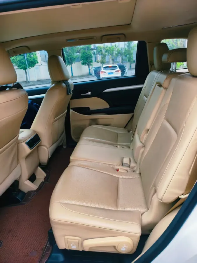 2019 Mazda CX-8 2.5L 192HP L4 6AT,autocango,china used car exporter,china ev exporter,chinese used car exporter,chinese used ev exporter