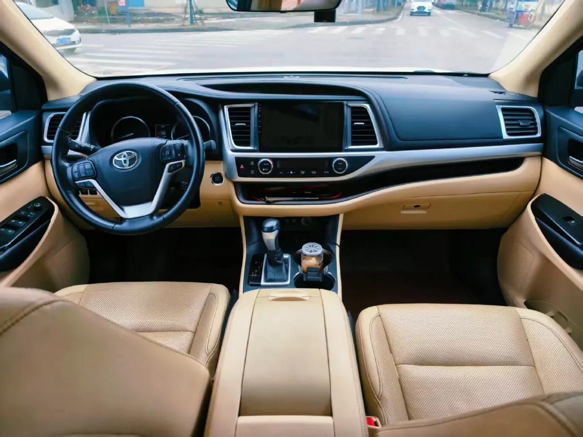 2019 Mazda CX-8 2.5L 192HP L4 6AT,autocango,china used car exporter,china ev exporter,chinese used car exporter,chinese used ev exporter