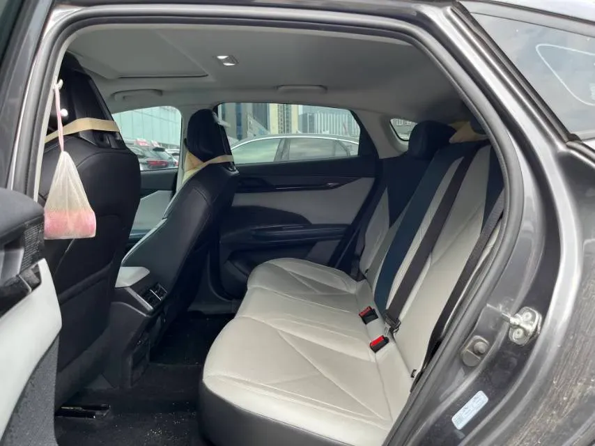 2023 ChangAn UNI-V iDD 1.5T 170HP L4 6TCT PHEV 18.4KWH,autocango,china used car exporter,china ev exporter,chinese used car exporter,chinese used ev exporter