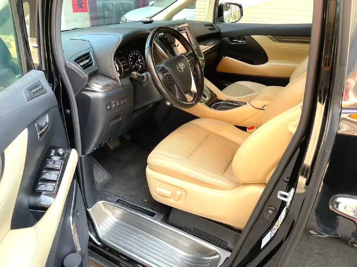2019 Toyota Alphard 2.5L 117HP L4 E-CVT Hybrid,autocango,china used car exporter,china ev exporter,chinese used car exporter,chinese used ev exporter
